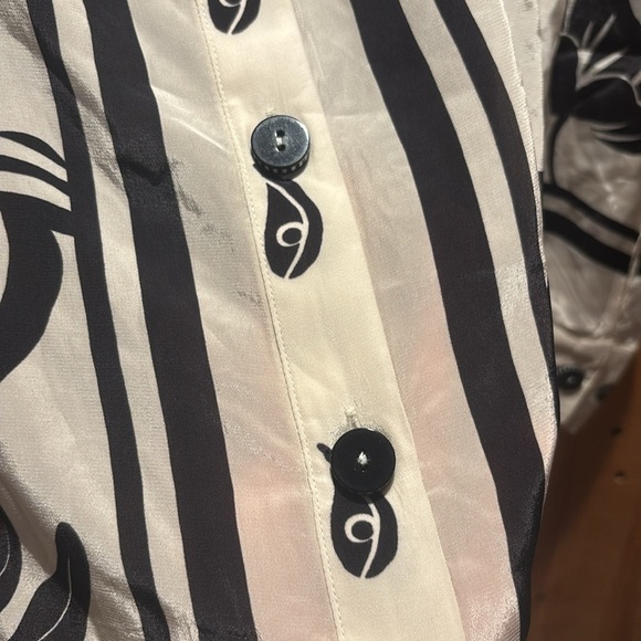 ‼️FARM RIO top‼️ - Picture 5 of 8